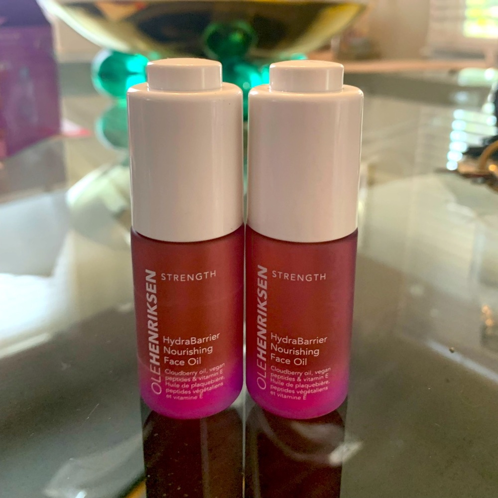 Ole Henriksen Hydrabarrier Nourishing Peptide Face Oil 2 0.5 oz bottles